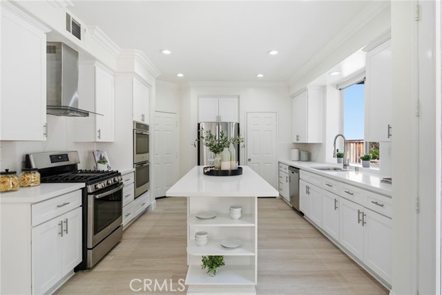 Detail Gallery Image 15 of 64 For 12 Coastal Oak, Coto de Caza,  CA 92679 - 6 Beds | 3 Baths