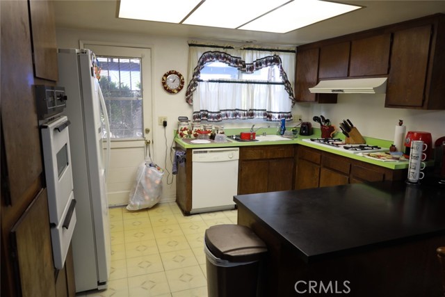 Detail Gallery Image 9 of 21 For 3555 W Cerritos Ave, Anaheim,  CA 92804 - – Beds | – Baths