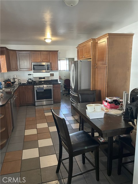 206 W 127th Street, Los Angeles CA: https://media.crmls.org/medias/5fdc06a9-23ac-4669-a9c4-626ce5e2f694.jpg