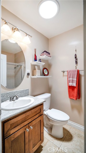 5215 E Monlaco Road, Long Beach CA: https://media.crmls.org/medias/5fdc245a-f042-4fc1-af8d-7e0f4836ba89.jpg