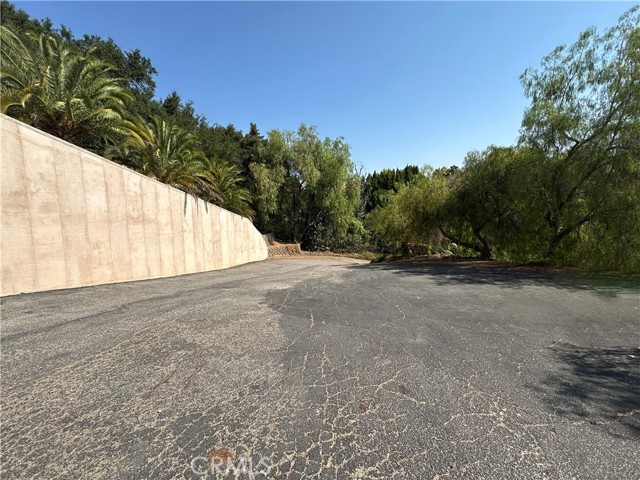 5077 Schumacher Road, Calabasas CA: https://media.crmls.org/medias/5fddf53e-1c49-4936-855b-2a6636f05df6.jpg