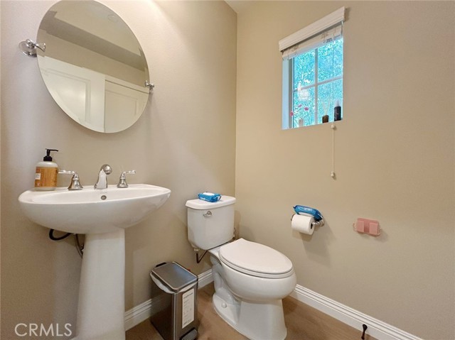 Detail Gallery Image 9 of 32 For 59 Coleridge, Irvine,  CA 92620 - 3 Beds | 2/1 Baths