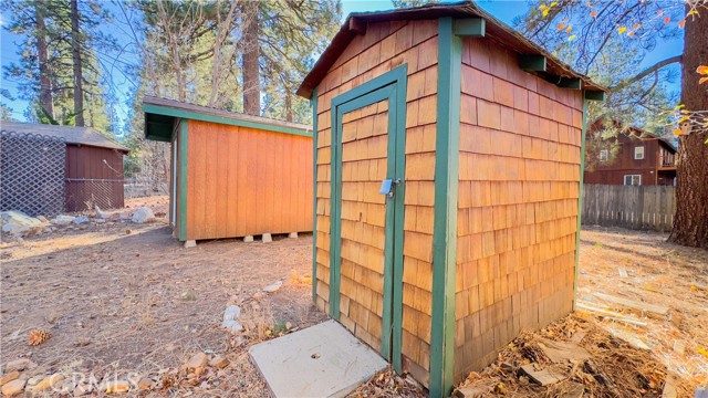 Detail Gallery Image 19 of 27 For 372 Conklin Rd, Big Bear Lake,  CA 92315 - 2 Beds | 1 Baths