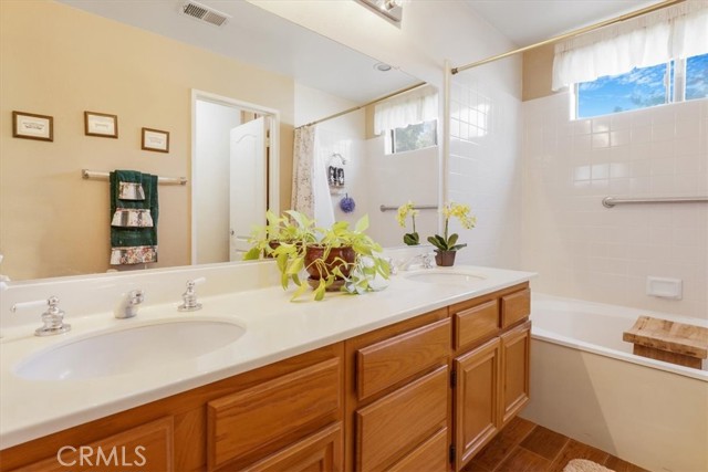 Detail Gallery Image 14 of 27 For 28603 Greenwood Pl, Castaic,  CA 91384 - 3 Beds | 2/1 Baths