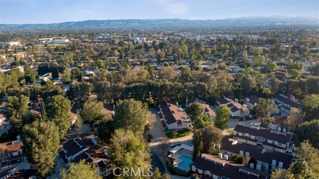 Detail Gallery Image 37 of 39 For 18200 Andrea Cir #6,  Northridge,  CA 91325 - 3 Beds | 2/1 Baths