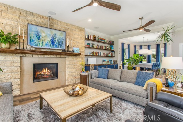 13046 Oak Crest Drive, Yucaipa CA: https://media.crmls.org/medias/5fdf9a97-3f7f-4a21-9c07-de826b485005.jpg