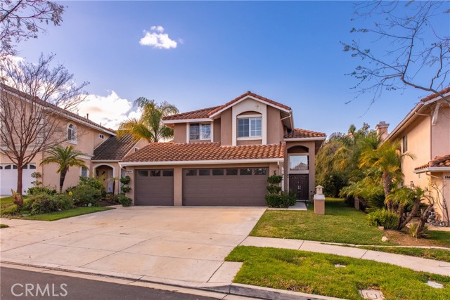 Detail Gallery Image 1 of 1 For 1752 Amarelle St, Newbury Park,  CA 91320 - 5 Beds | 3 Baths