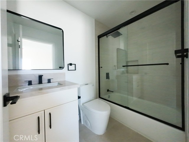 Detail Gallery Image 23 of 37 For 13058 Pinney St, Pacoima,  CA 91331 - 5 Beds | 4/1 Baths