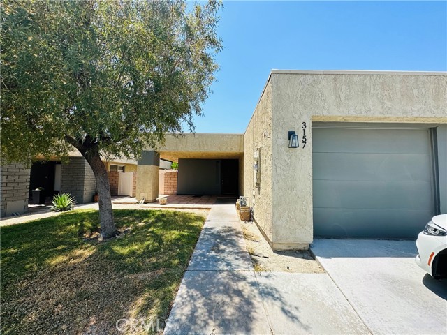 Detail Gallery Image 1 of 19 For 3157 N Sunflower Loop, Palm Springs,  CA 92262 - 2 Beds | 2 Baths