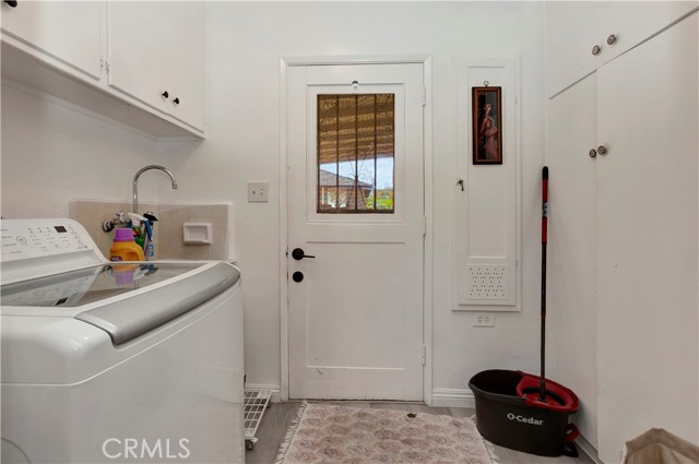 Detail Gallery Image 20 of 28 For 649 W La Deney Dr, Ontario,  CA 91762 - 3 Beds | 2 Baths