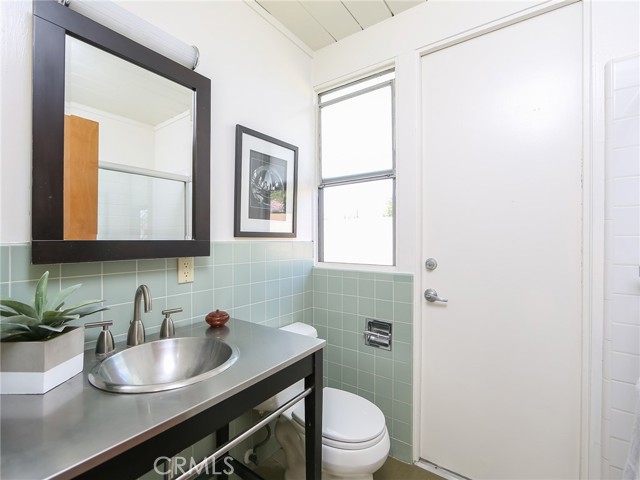 Detail Gallery Image 22 of 39 For 508 S Woodland St, Orange,  CA 92869 - 4 Beds | 2 Baths