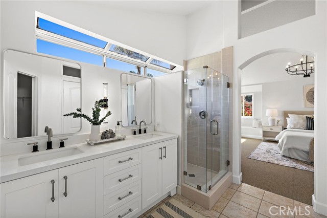 10 Novilla, Laguna Niguel CA: https://media.crmls.org/medias/5fe4569f-c34a-4455-8aeb-b680da6ed4cb.jpg