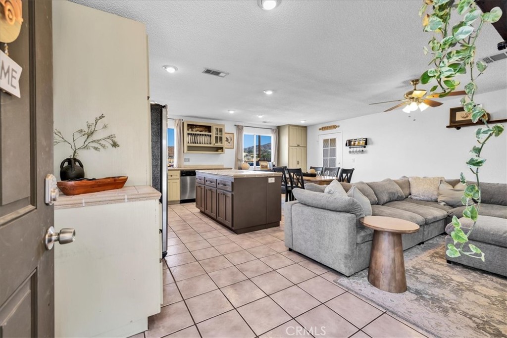 MLS #JT25263654 image #3