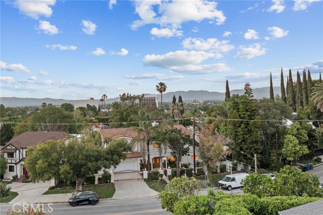 Detail Gallery Image 47 of 59 For 14659 Valley Vista, Sherman Oaks,  CA 91403 - 5 Beds | 4/1 Baths