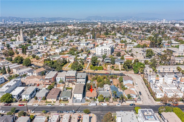 Detail Gallery Image 37 of 39 For 3833 Montclair St, Los Angeles,  CA 90018 - 3 Beds | 2 Baths