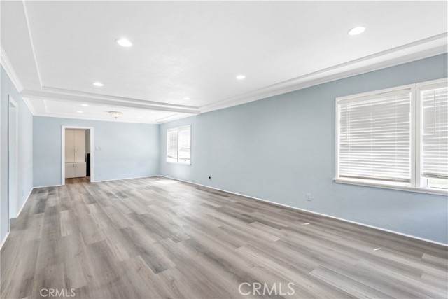 Detail Gallery Image 7 of 28 For 9232 S 7th Ave, Inglewood,  CA 90305 - 4 Beds | 2/1 Baths