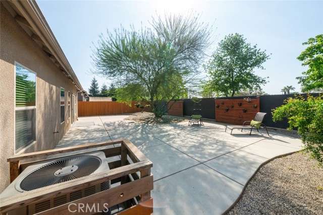 Detail Gallery Image 33 of 38 For 2027 W Babcock, Visalia,  CA 93291 - 4 Beds | 2/1 Baths