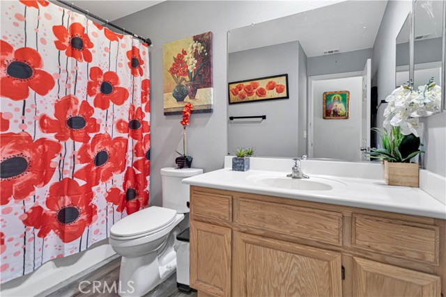 Detail Gallery Image 15 of 33 For 18563 Laurie Ln, Adelanto,  CA 92301 - 4 Beds | 2 Baths