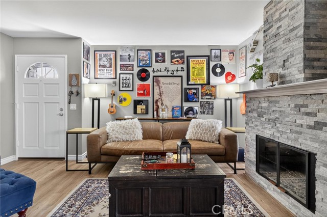Detail Gallery Image 13 of 33 For 7306 Quill Dr #172,  Downey,  CA 90242 - 2 Beds | 2 Baths