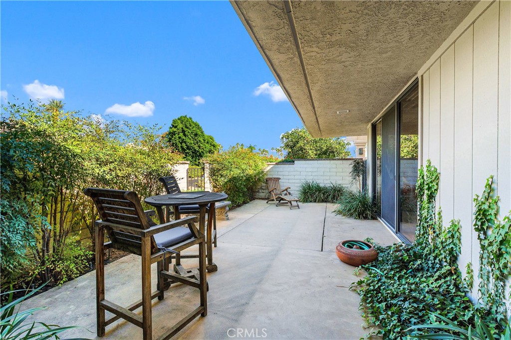 MLS #OC25252368 image #3