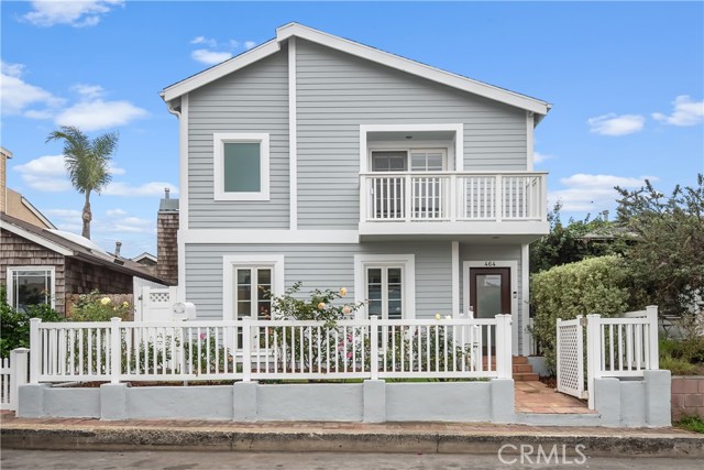 464 36th Street, Manhattan Beach, California 90266, 3 Bedrooms Bedrooms, ,1 BathroomBathrooms,Residential,Sold,36th,SB21242868