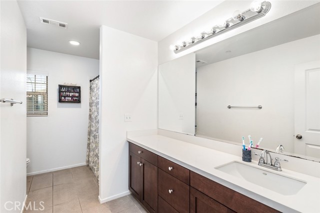 Detail Gallery Image 22 of 45 For 24263 Lilac Ln, Lake Elsinore,  CA 92532 - 4 Beds | 2/1 Baths