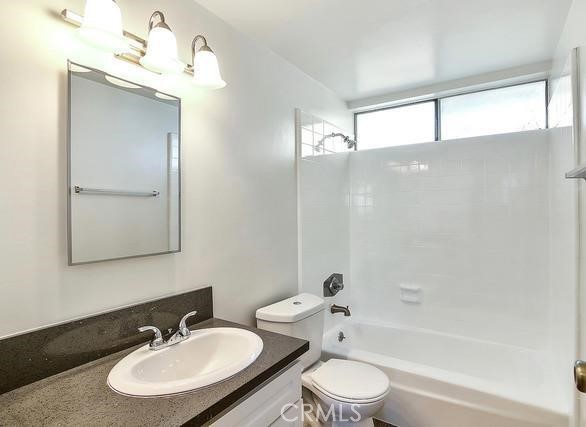 Detail Gallery Image 9 of 12 For 1238 W 87th, Los Angeles,  CA 90044 - – Beds | – Baths