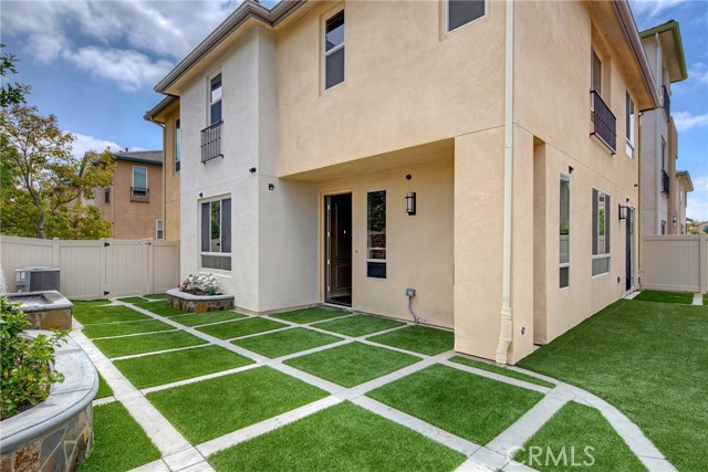 Detail Gallery Image 24 of 31 For 12001 Rock Creek Ct, Hawthorne,  CA 90250 - 4 Beds | 3 Baths
