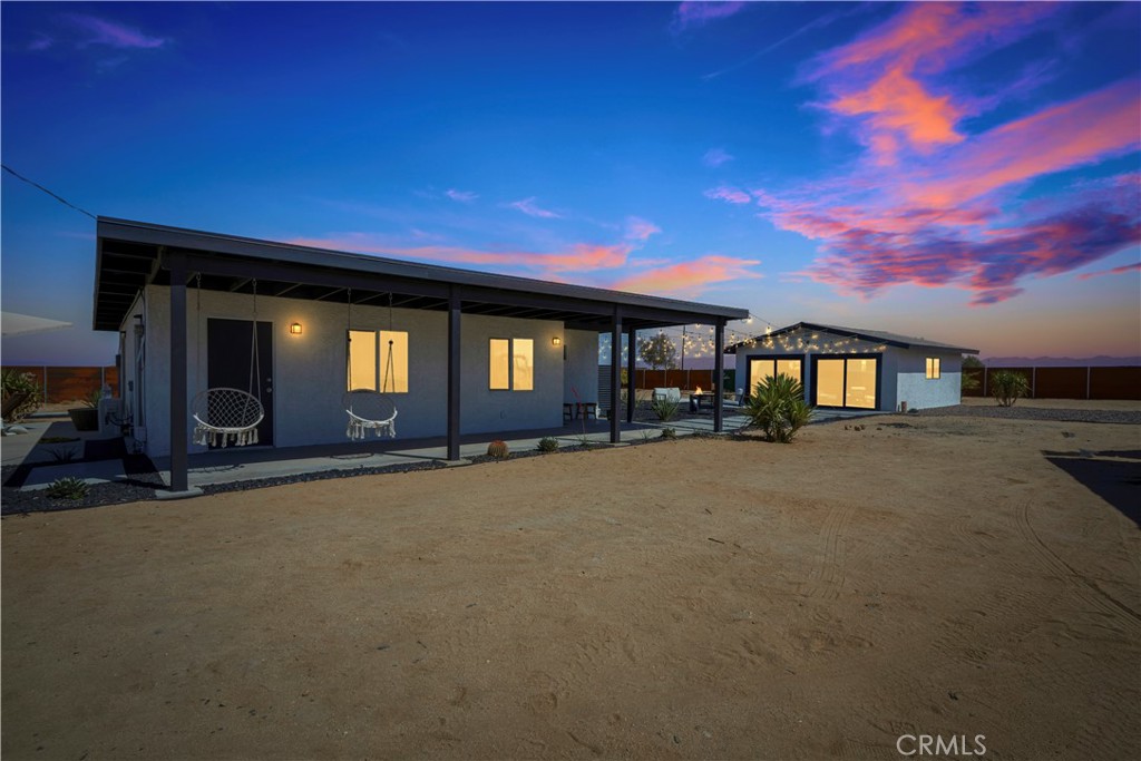 677 Cypress Road, Joshua Tree, CA 92252