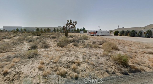 42901 6th St E, Lancaster CA: https://media.crmls.org/medias/5fe9a075-43ee-4a08-9b47-9bf3a421d914.jpg