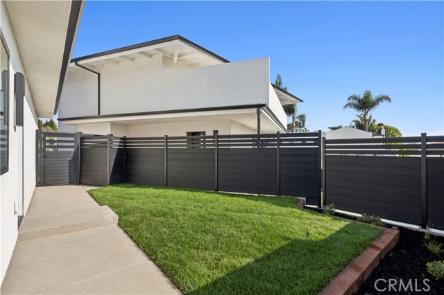 Detail Gallery Image 29 of 34 For 405 Serra Drive, Corona Del Mar,  CA 92625 - 3 Beds | 2 Baths