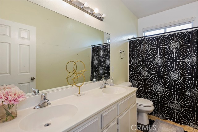 Detail Gallery Image 20 of 27 For 11970 Bryce Ct, Victorville,  CA 92392 - 5 Beds | 2 Baths