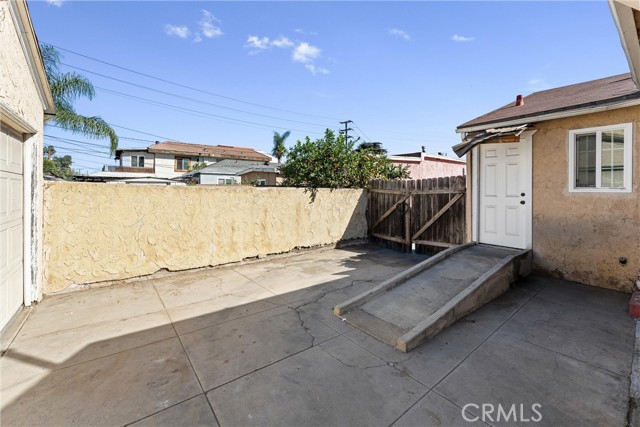 Detail Gallery Image 20 of 28 For 2415 Wilma Ave, Commerce,  CA 90040 - 3 Beds | 2 Baths