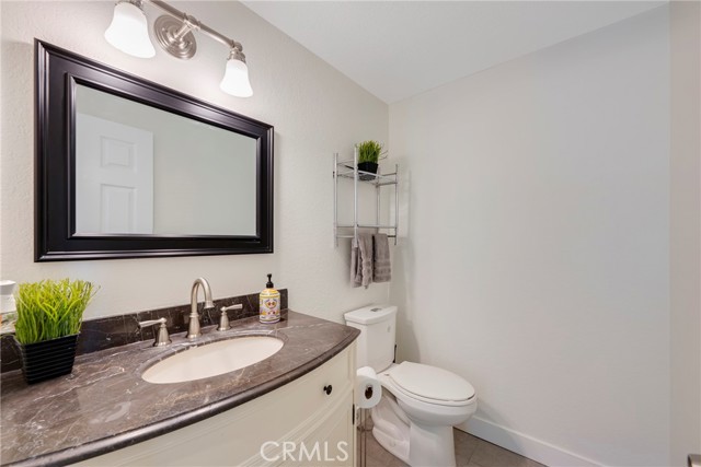 Detail Gallery Image 19 of 37 For 6060 East Summit Court, Anaheim Hills,  CA 92807 - 3 Beds | 2/1 Baths