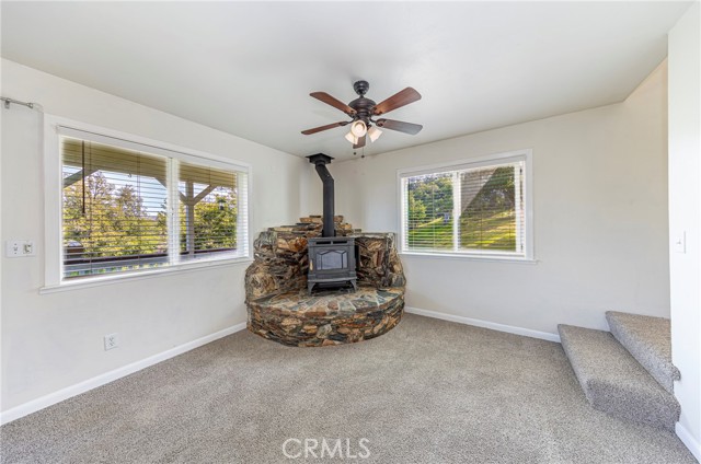 Detail Gallery Image 6 of 71 For 5769 Clouds Rest, Mariposa,  CA 95338 - 4 Beds | 2/1 Baths