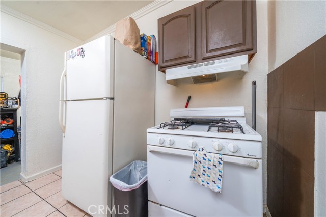 Detail Gallery Image 9 of 66 For 11986 White Ave, Adelanto,  CA 92301 - 4 Beds | 3 Baths