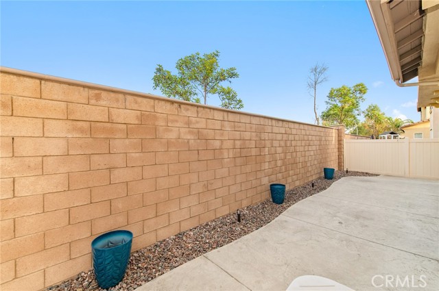 Detail Gallery Image 38 of 47 For 7114 Beckett Field, Corona,  CA 92880 - 3 Beds | 3 Baths