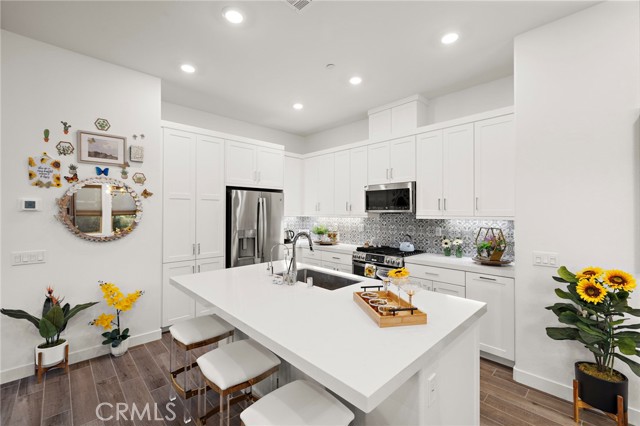 Detail Gallery Image 5 of 29 For 756 Sunrise Rd, Rancho Mission Viejo,  CA 92694 - 3 Beds | 3 Baths