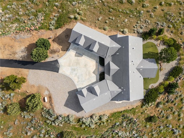 Detail Gallery Image 2 of 50 For 7364 Sierra, Wofford Heights,  CA 93285 - 3 Beds | 2/1 Baths