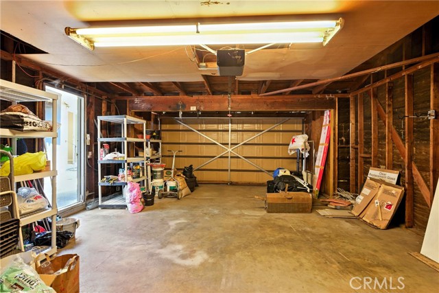 804 Naples Street, Monrovia CA: https://media.crmls.org/medias/5feeaa25-650e-4a12-8149-881f5ce184a1.jpg