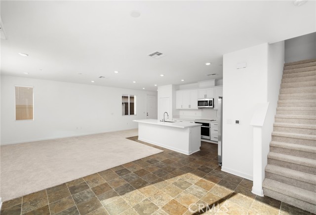 Detail Gallery Image 10 of 37 For 3268 Sprout Paseo, Ontario,  CA 91761 - 3 Beds | 2/1 Baths