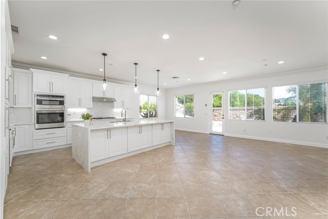 540 Boxcar Lane, Brea CA: https://media.crmls.org/medias/5fef2910-c1d1-4b0e-b082-1623d0368e3c.jpg