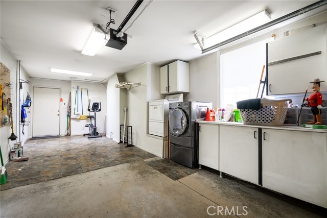 Detail Gallery Image 36 of 44 For 900 N California St, Burbank,  CA 91505 - 3 Beds | 2 Baths