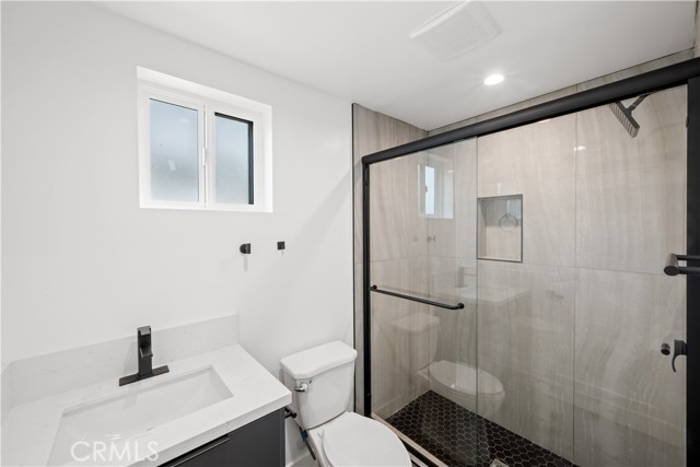 Detail Gallery Image 36 of 36 For 2922 12th Ave, Los Angeles,  CA 90018 - 4 Beds | 4 Baths