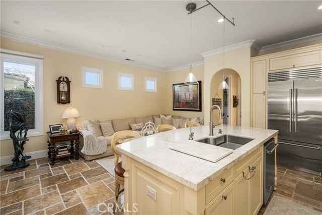 Detail Gallery Image 9 of 50 For 3222 Clay St, Newport Beach,  CA 92663 - 3 Beds | 2/1 Baths