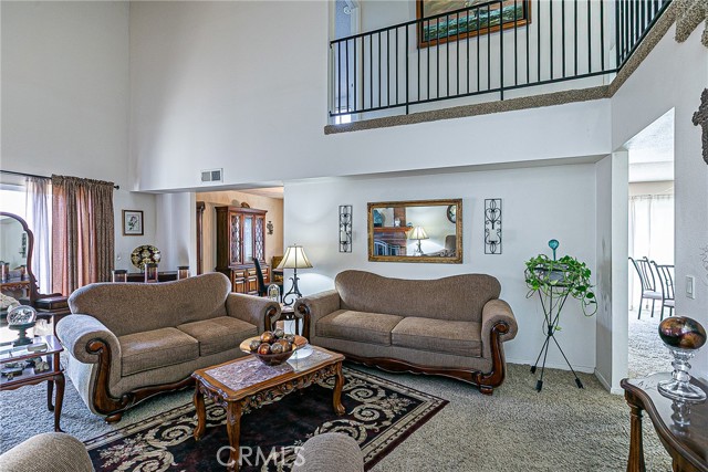 Detail Gallery Image 4 of 26 For 420 E Park Ave, Santa Maria,  CA 93454 - 4 Beds | 2 Baths