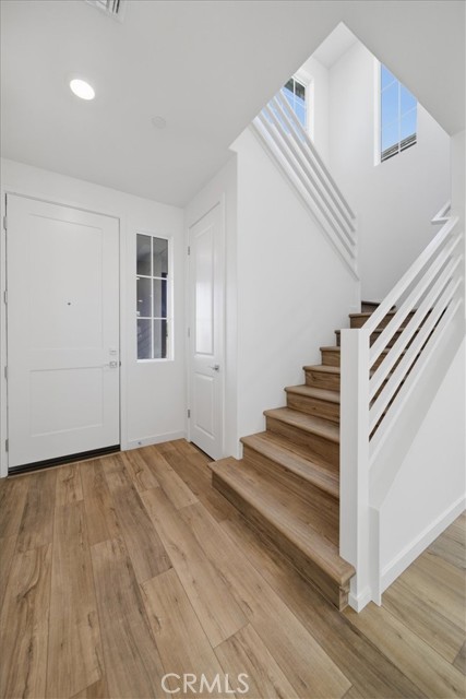 Detail Gallery Image 40 of 44 For 4868 Arroyo Run, Moorpark,  CA 93021 - 4 Beds | 3 Baths