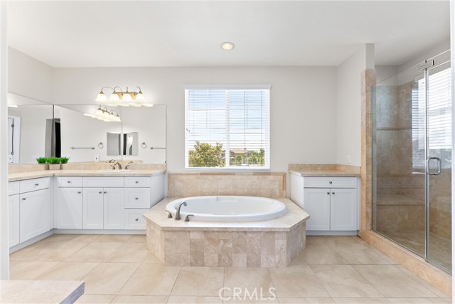 Detail Gallery Image 28 of 49 For 679 E Boxwood Ln, Azusa,  CA 91702 - 5 Beds | 4/1 Baths