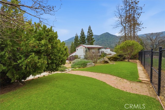 Detail Gallery Image 50 of 52 For 40484 Goldside Dr, Oakhurst,  CA 93644 - 4 Beds | 3 Baths