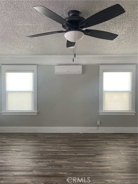 Detail Gallery Image 5 of 22 For 4345 Burns Ave, Los Angeles,  CA 90029 - 2 Beds | 2 Baths